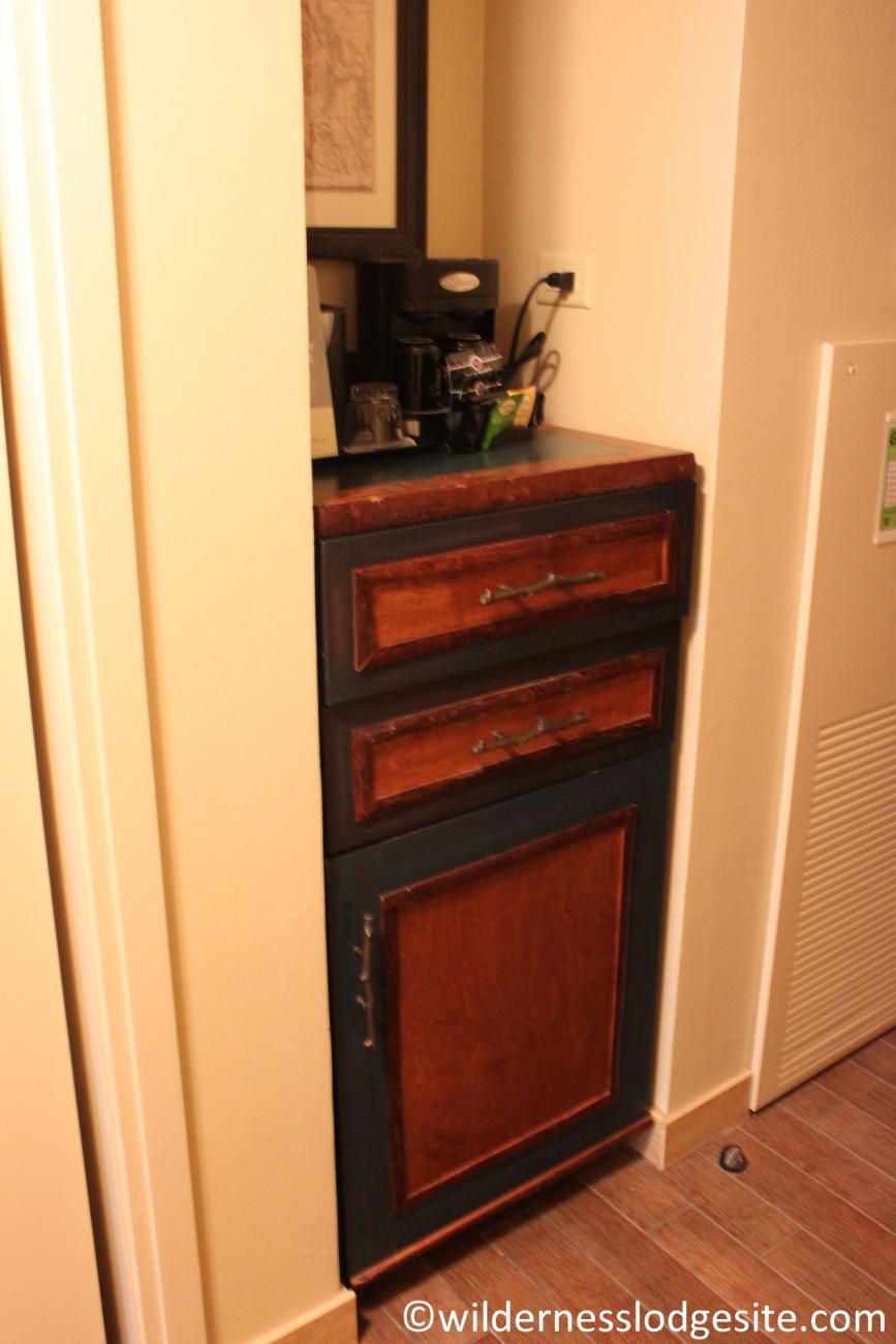 Refrigerator and coffee nook